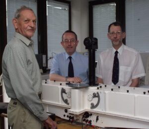Joseph Farman (left) with his 1985 co-authors, Brian Gardiner and Jonathan Shanklin, and a spectrophotometer used to measure stratospheric ozone concentrations.